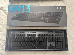 Logitech G G913-ck Gaming Keyboard Clicky Blue Switches Wireless Mechanical - Picture 1 of 9