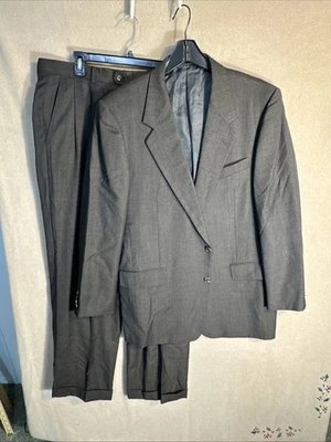 VINTAGE Hickey Freeman 42L Relaxed Fit Brown Grid Check 2 Piece Suit 38x31 Wool - Image 1 of 4