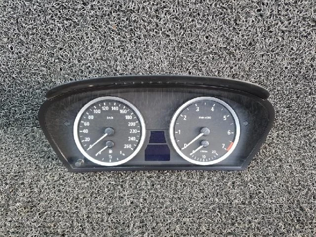 BMW 528i 2006 grupos de instrumentos 9135255 Foto 1 de 4