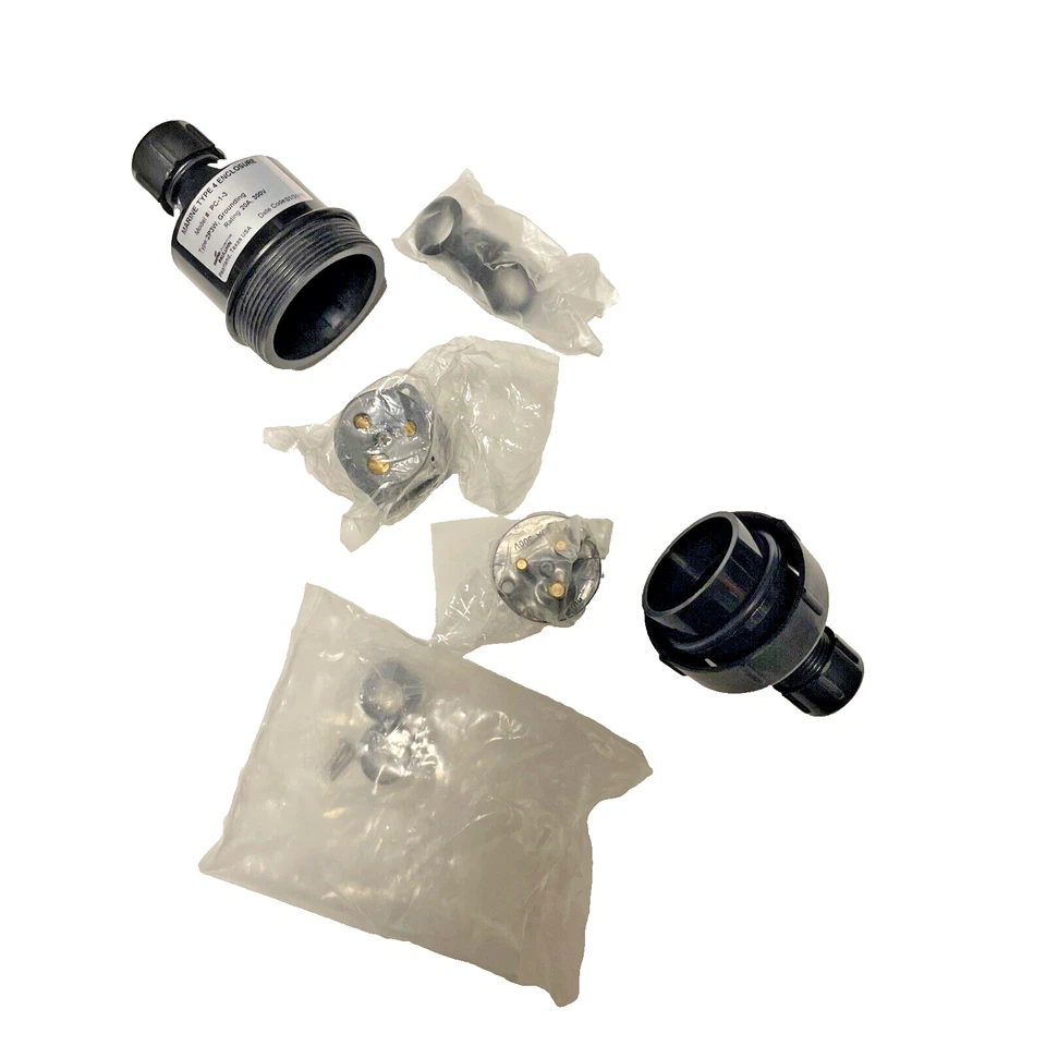 COOPER Crouse-Hinds PAULUHN  PC-1-3 3P In-Line Electrical Connector Quantity 1 - Image 1 of 4