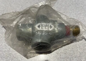 N20966L Shuttle Type Two Way 3/8" Check Valve 265K - Picture 1 of 5