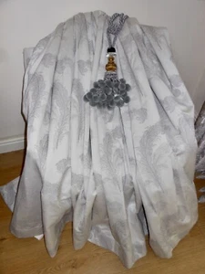 FABULOUS HEAVY QUALITY LAURA ASHLEY BESPOKE SWANSBROOK BLACKOUT CURTAINS - Picture 1 of 13