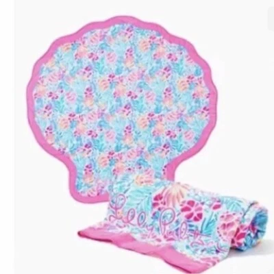NEW Lilly Pulitzer Large Shell Beach Towel Rainforest Retreat Sea Glass 60”x60” - Image 1 of 4
