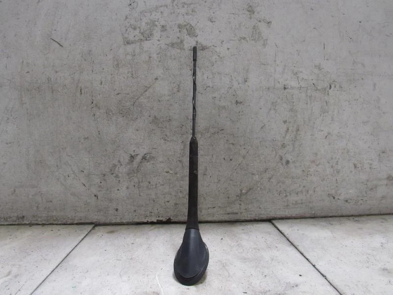 Antena 10 11 12 14 15 16 17 20 21 22 23 FORD TRANSIT CONNECT Foto 1 de 3