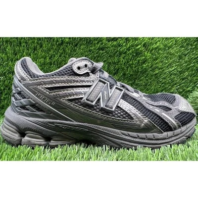 New Balance Kids 1906R Silver/Metallic Grey Black Running Shoe PC1906EX – Size 3 - Image 1 of 4
