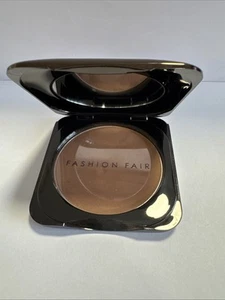 Fashion Fair PRESSED POWDER EXPRESSO #1520 - Bild 1 von 3