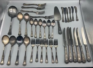 Reed & Barton Silverplate Flatware Silver Ware Set Vintage 36 Piece Utensils - Picture 1 of 20