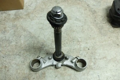 02 Kawasaki ZR 750 ZR750 ZR7 ZR-7 S árvore tripla inferior para haste de braçadeira de choque - Imagem 1 de 4