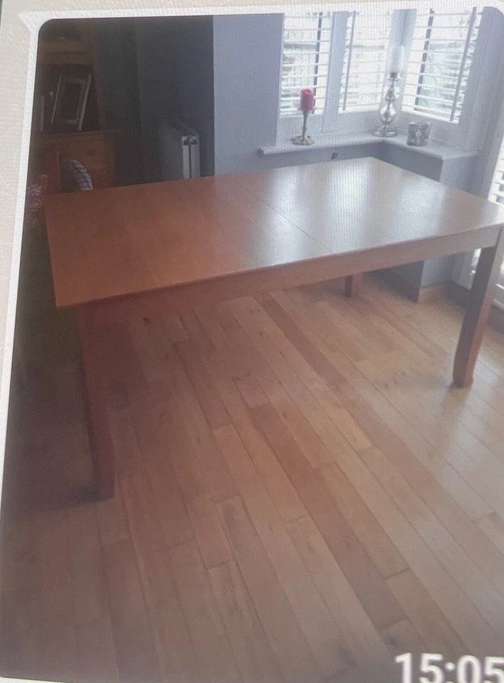 M&S Oak dining table - Image 1 of 1