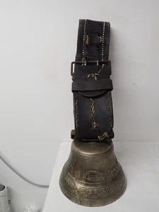 Original alte riesige Kuhglocke Bronze Messing Schweiz an original Lederriemen - Bild 1 von 21