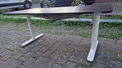 elektrisch höhenverstellbarer Schreibtisch, 160 x 80 x 63-123 cm, schwarz/weiß - Bild 1 von 4