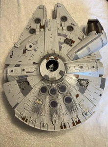 Millennium Falcon 2004 Star Wars Original Trilogy Collection 22” ***READ**** - Picture 1 of 6