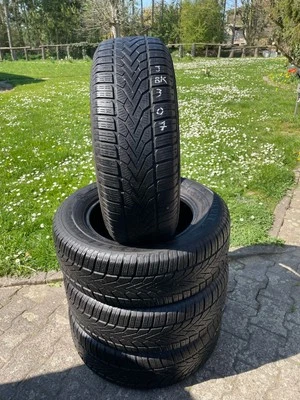 4x Semperit Speed-Grip 2 215/65 R16 98H M+S Winterreifen DOT2014 4,5-5mm TOP - Bild 1 von 4