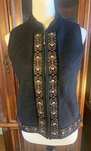 Icelandic Design Black Wool Vest Faux Shearling Collar Velvet Floral Trim S - Picture 1 of 11