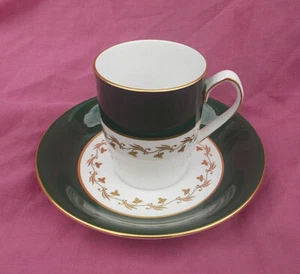 Taza de café y platillo Spode TERCIOPELO VERDE. - Imagen 1 de 3