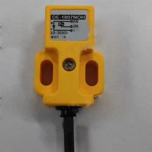 For BAKS Proximity Switch DE-1807NOH 10-30VDC - Picture 1 of 2