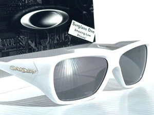NEU Oakley CHAMINADE Pearl White PRIZM Black Iridium Gläser Sonnenbrille 9492-02 - Bild 1 von 17
