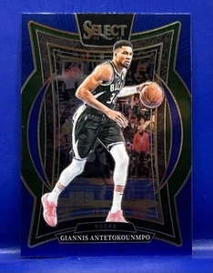 2024-25 Panini Select Giannis Antetokounmpo Blue Prizm #43 Milwaukee Bucks - Bild 1 von 2
