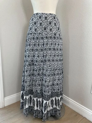 Maxi falda Chaps para mujer Plus 3X negra blanca en capas cintura elástica Foto 1 de 4