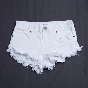 Oneill Shorts Womens 29 (30 waist) Hot Pants White Denim 100% Cotton Frayed Hem - Picture 1 of 4