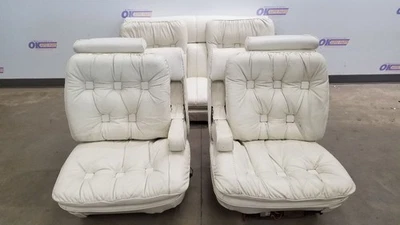 1977 CADILLAC ELDORADO BIARRITZ SEAT INTERIOR SET FRONT AND REAR WHITE LEATHER Foto 1 de 4