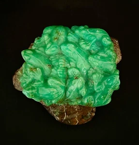 Natural Chrysoprase Carved Thousand Frogs Rock Speciman Sculpture - Picture 1 of 9
