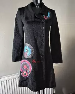 Desigual Size 38 Black Jacquard Floral Embroidered Mandala Design Coat Jacket - Picture 1 of 7