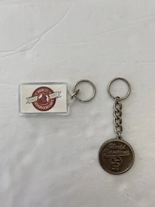 Dos llaveros vintage de los cardenales de San Luis, 82 campos y 100 años de aniversario. - Imagen 1 de 6