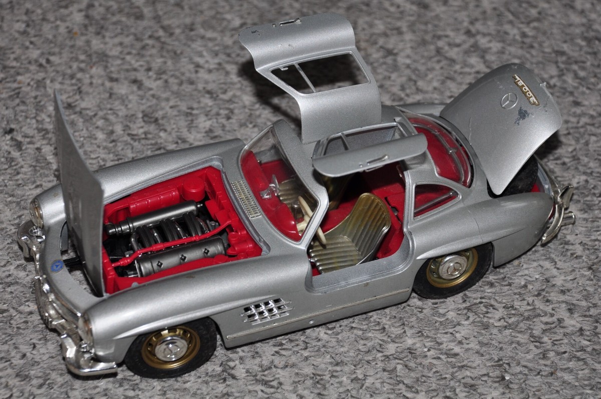 Mercedes 300 Sl 1 18 for sale | eBay Mercedes 300 Sl 1 18 for sale | eBay
