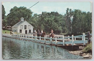 Postcard Vermont Brookfield Floating Bridge And Green Trails Fork Shop Horses - Picture 1 of 2