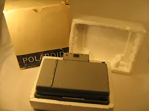 POLAROID 220 Land Camera in Box w/Manual [Y65] - Picture 1 of 9
