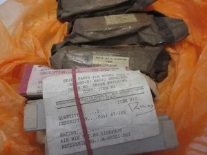 8 AR88 IF COILS NEW OLD STOCK IN BAG. L1 - Photo 1/3