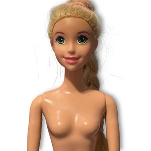 Bambola Mattel Disney Principessa Raperonzolo 2007 bionda 12" misura Barbie - Foto 1 di 5