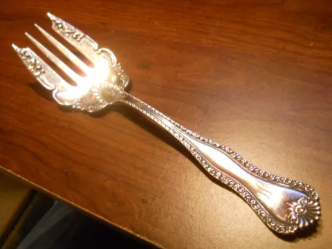HAMILTON & DIESINGER STERLING SILVER - HMD4 - LG. SERVING MEAT FORK - 8 5/8" Cover