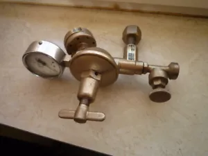 Hiwi Co2 Druckregler Druckminderer 4 bar Bierzapfanlage - Bild 1 von 12