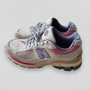 Size 12 - New Balance 2002R Hiking Pack - Beige Preowned Excellent Condition - Picture 1 of 9