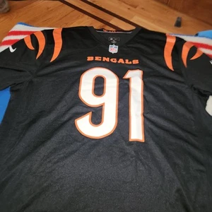 NUOVA maglia Nike uomo Trey Hendrickson Cincinnati Bengals nera #91 taglia XL - Foto 1 di 4