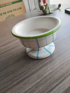 bonboniere vintage weiß mit blau und grün auf Sockel - Bild 1 von 2