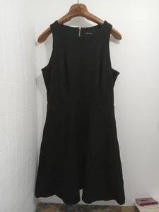 White House Black Market Women Sz 12 Black Fit Flare Knee Length Dress Pleated - Picture 1 of 8
