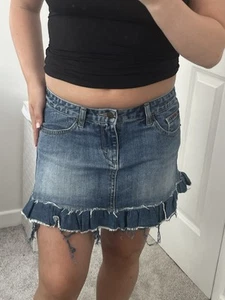 Blue Denim Mini Skirt with Frayed Ruffle - Size M - Casual Y2K Retro Jean Skirt - Picture 1 of 5