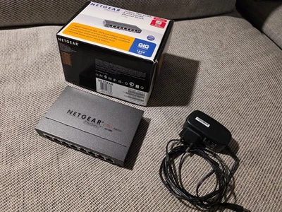 NETGEAR ProSafe Plus GS108E 8-port Ethernet Switch - Bild 1 von 2