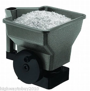 Esparcidor de sal de roca y fusión de hielo de polietileno manivela manual Suncast SS028 - Paquete de 1 - Imagen 1 de 2