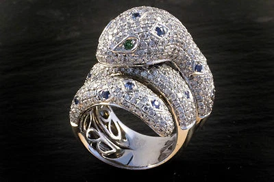 Tier Motiv Ring Schlange mit Brillanten Saphir Smaragd in 750er Weißgold Schmuck - Bild 1 von 4