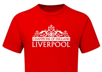 MATCH DAY EXPERIENCE ONLINE Liverpool 20 League Champions England TSHIRT 2025 Shankly GATES Banner Fanmade