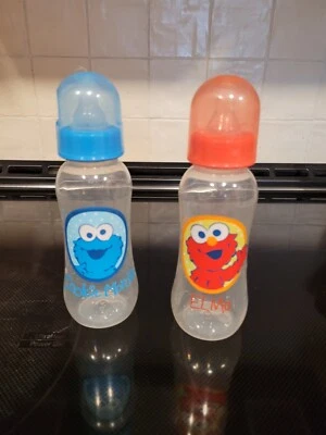 Conjunto de 2 a 9 oz. Mamadeiras/biscoito monstro/ernie Sesame Street - Imagem 1 de 2