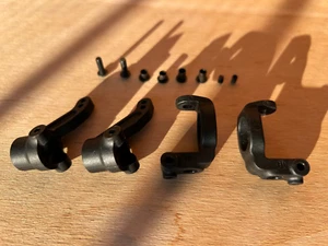 R/C touring car 1:10 XRAY T4 302253 302369 302370 Steering Block and C-Hub - Imagen 1 de 4