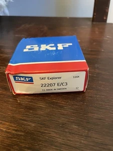 SKF EXPLORER 22207 E/C3 SPHERICAL BEARING - Picture 1 of 6