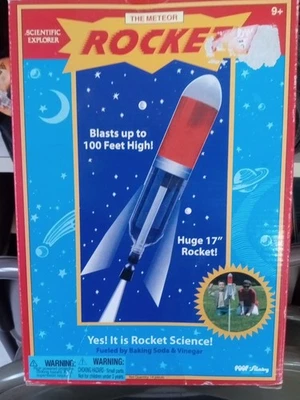 THE METEOR ROCKET KIT Streaks 100' Powered by Baking Soda & Vinegar New - Image 1 of 3
