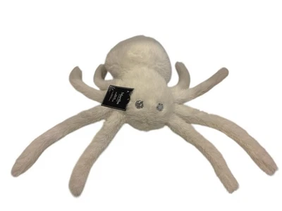 全新 Martha Stewart 柔软毛绒白色人造毛皮万圣节蜘蛛枕头装饰 — 第 1/3 张图片