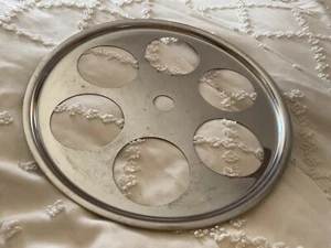 Bandeja de caza furtiva de huevos SALADMASTER EE. UU. 6 tazas de colección solo maestro de ensalada de acero inoxidable - Imagen 1 de 3